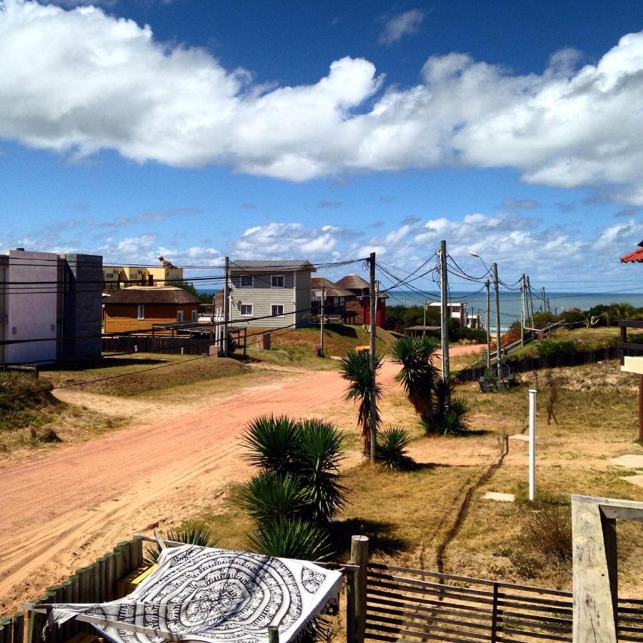 Hostel Vente Al Diablo Punta Del Diablo Exterior foto