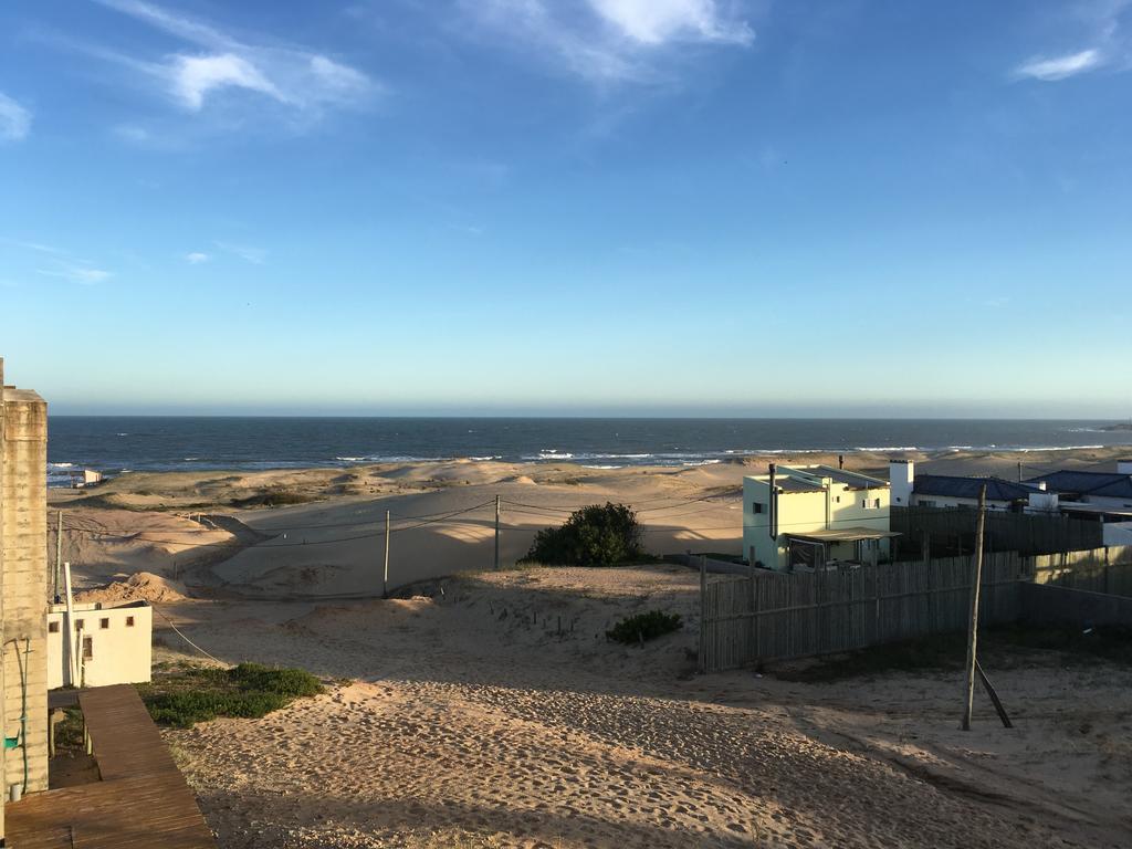 Hostel Vente Al Diablo Punta Del Diablo Exterior foto